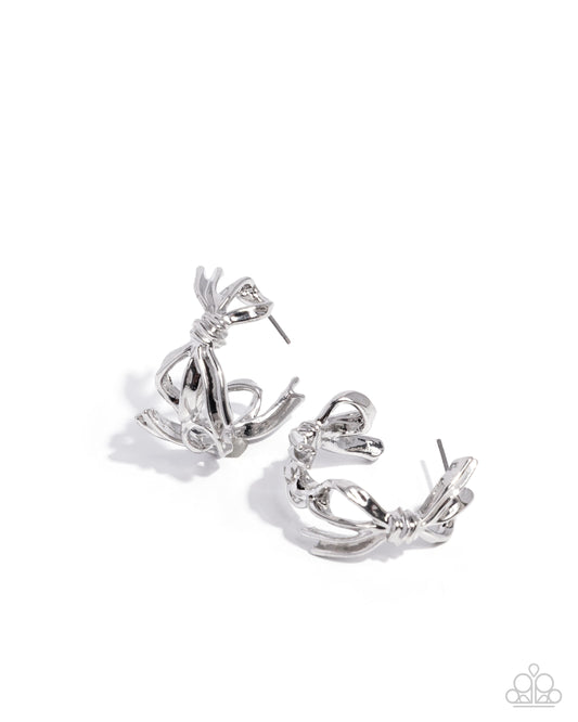 COQUETTE CATWALK Earrings